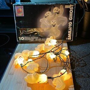 PRE OWNED VINTAGE PUMPKIN HOLLOW SMILING GHOST BLOW MOLD STRING LIGHTS